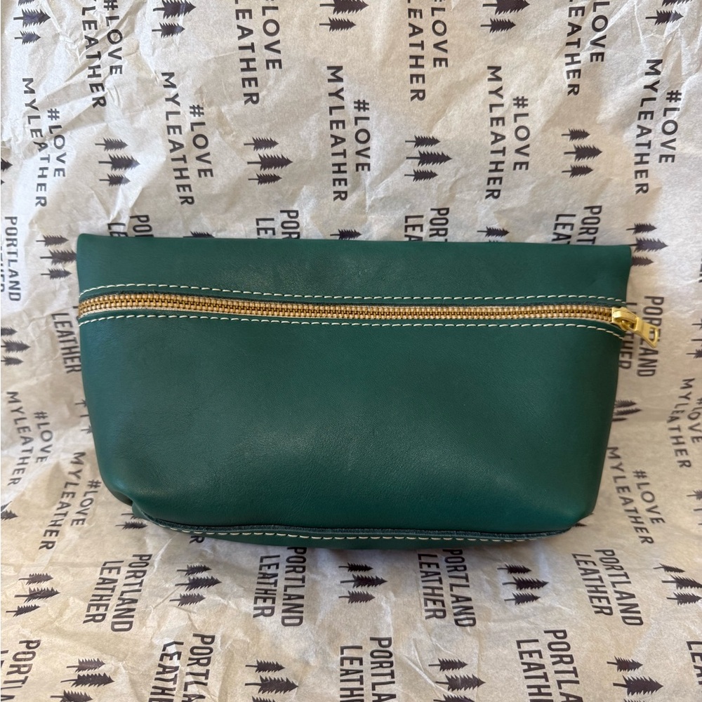 Portland Leather Goods Peacock Makeup Bag
